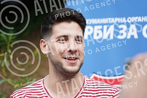 The fourth donor council of the Humanitarian Organization of Serbs for Serbs was organized in the restaurant Topciderac.Cetvrto donatorsko vece Humanitarne organizacije Srbi za Srbe  organizovano je u restoranu Topciderac.