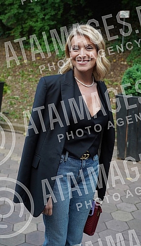 The fourth donor council of the Humanitarian Organization of Serbs for Serbs was organized in the restaurant Topciderac.Cetvrto donatorsko vece Humanitarne organizacije Srbi za Srbe  organizovano je u restoranu Topciderac.