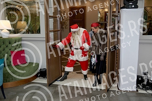 Ana Bekuta with the media before the second concert, on December 29th at the Sava Center and on the occasion of the announcement of her appearance at Topciderac restaurant for the New Year.na Bekuta sa medijama pred drugi koncert, 29. decembra u Sav