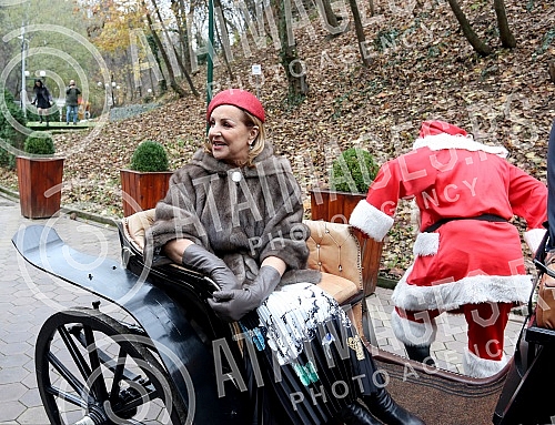Ana Bekuta with the media before the second concert, on December 29th at the Sava Center and on the occasion of the announcement of her appearance at Topciderac restaurant for the New Year.na Bekuta sa medijama pred drugi koncert, 29. decembra u Sav