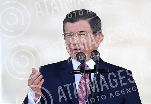 The ceremony of the renewed Ferhat Pasha mosque (Ferhadija) in Banja Luka, demolished 7 May 1993 during the war in BiH.Ceremonija svecanog otvaranja obnovljene Ferhat-pasine dzamije (Ferhadija) u Banja Luci, srusene 7. maja 1993. tokom rata u BiH. 