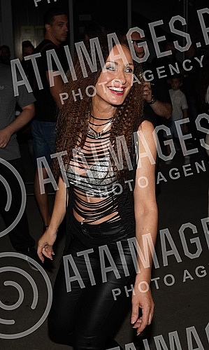 The first edition of the Belgrade festival I love the nineties was held in the atrium of the Belgrade Fair.Prvo izdanje beogradskog festivala Ja volim devedesete odrzan je u atrijumu Beogradskog sajma.