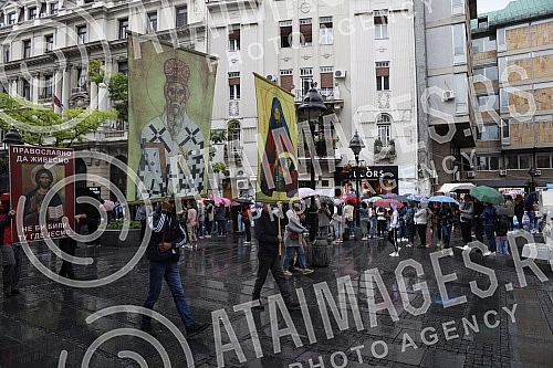 277 in a row Litija through the center of Belgrade for the Salvation of occupied Serbia from all kinds of betrayal and anti-national actions, passes through Knez Mihailova Street.277 po redu Litija centrom Beograda za Spas okupirane Srbije od svih 