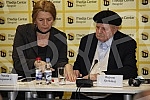 A press conference of Albanian and Serbian families missing in the run-up to International Human Rights Day was held at the media center.Konferencija za novinare albanskih i srpskih porodica nestalih u susret Medjunarodnom danu ljudskih prava odrza