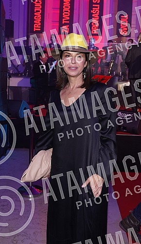 The celebration on the occasion of the incredible success of the film TOMA, more than a million spectators was held at the Yugoslav Cinematheque, and on that occasion the producers and authors were awarded the Yugoslav Cinematheque.Proslava povodom