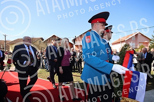 In Sijekovac near Brod, 30 years have been marked since the horrific crime against the Serbian people, committed by Croatian forces, a memorial service was held in the Church of the Holy Great Martyr Mary of Fire, and then wreaths were laid.U Sijek
