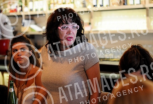 Press conference of Verica Rakocevic ' fashion creator held in Manufaktura restaurant.Pres konferencija Verice Rakocevic, modne kreatorke odrzana u restoranu Manufaktura. 