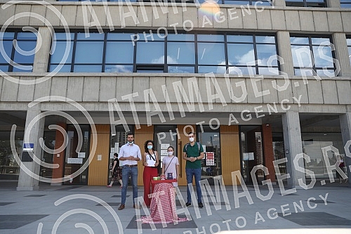 Let's awaken the judiciary with a performance in front of the Palace of Justice, association for the Protection of constitutionality and legality 