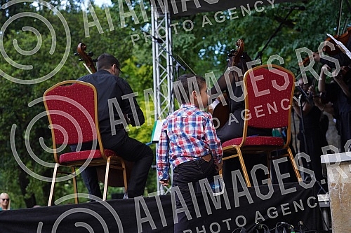 The Muzikon orchestra and Stefan Milenkovic held a 
