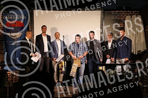 The humanitarian organization of Serbs for Serbs, in cooperation with the basketball representative Marko Keselj, organized a donation evening for Kosovo and Metohija in the restaurant Tri tacke. Humanitarna organizacija Srbi za Srbe u saradnji sa 