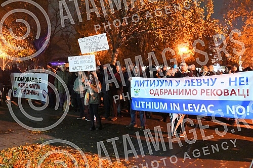 The Jagodina informal group of citizens Eco Brigade and other members of the Association of Environmental Organizations of Serbia (SEOS) organized a protest in Jagodina called 