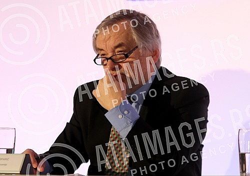 Na Beogradskom sajmu odrzana konferencija za novinare povodom predstojeceg 38. Medjunarodnog sajma turizma - 7. sajam vina 