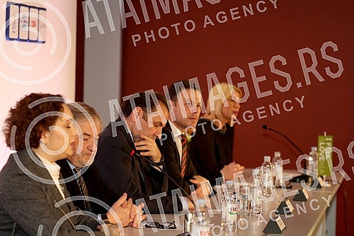 Na Beogradskom sajmu odrzana konferencija za novinare povodom predstojeceg 38. Medjunarodnog sajma turizma - 7. sajam vina 