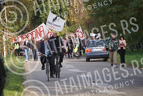 On the Day of Liberation of Novi Sad, the Novi Sad Ecological Front initiative invited citizens to protest against the destruction of nature around the Danube due to the construction of the fourth bridge.Na Dan oslobodjenja Novog Sada, inicijativa 