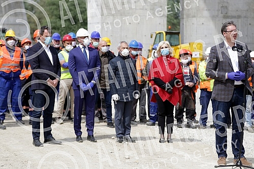 The President of the Republic of Serbia, Aleksandar Vucic, visited the works on the construction of the Belgrade-Budapest express railway (Stara Pazova-Novi Sad section).Predsednik Republike Srbije Aleksandar Vucic obisao je radove na izgradnji brze