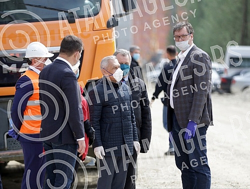 The President of the Republic of Serbia, Aleksandar Vucic, visited the works on the construction of the Belgrade-Budapest express railway (Stara Pazova-Novi Sad section).Predsednik Republike Srbije Aleksandar Vucic obisao je radove na izgradnji brze