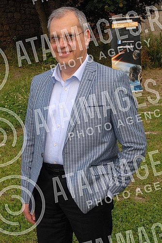 Konferencija za medije povodom dana asteroida (30.juna), datum koji obelezava godisnjicu dogadjaja iz 1908. kada je u Sibiru udario najveci asteroid u skorasnjoj istoriji, u beogradskom planetarijumu u organizaciji Discavery tv kanala.