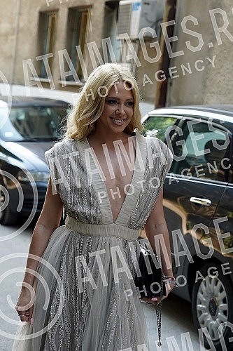 Arrival of guests to film the show 