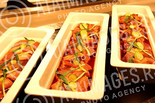 Otkrivanje japanske hrane u Republici Srbiji 2016 odrzano u Crowne plaza u organizaciji ambasade Japana u Srbiji i Ministarstva poljoprivrede, sumarstva i ribarstva Japana.