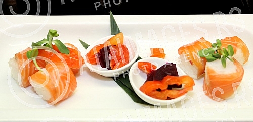 Otkrivanje japanske hrane u Republici Srbiji 2016 odrzano u Crowne plaza u organizaciji ambasade Japana u Srbiji i Ministarstva poljoprivrede, sumarstva i ribarstva Japana.