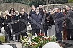 A memorial service on the occasion of the 40th day since the death of Milutin Mrkonjic was held at the New Cemetery.Pomen povodom 40 dana od smrti Milutina Mrkonjica odrzan je na Novom groblju.