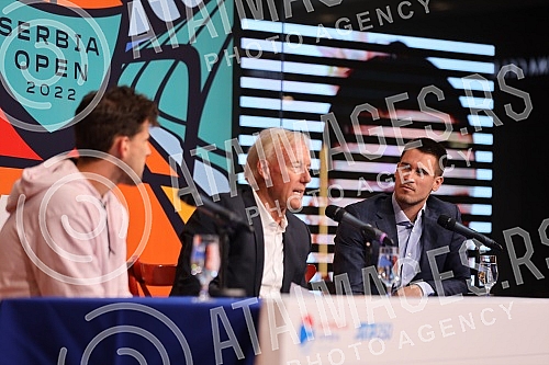 The draw for the upcoming Serbia Open tennis tournament was held at the Big Shopping Center in Karaburma.U Big shopping centru na Karaburmi odrzano je zrebanju za predstojeci  teniski turnir Serbia Open.