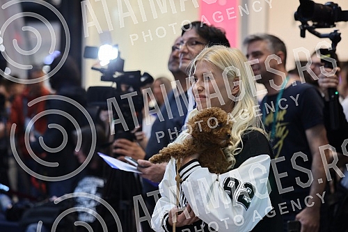 The draw for the upcoming Serbia Open tennis tournament was held at the Big Shopping Center in Karaburma.U Big shopping centru na Karaburmi odrzano je zrebanju za predstojeci  teniski turnir Serbia Open.
