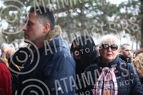 Buried Slavoljub Stavric - Stavre, show business manager in New Bezanijsko cemetery.Sahrana Slavoljuba Stavrica - Stavre, estradnog menadzera na Novom Bezanijskom groblju.