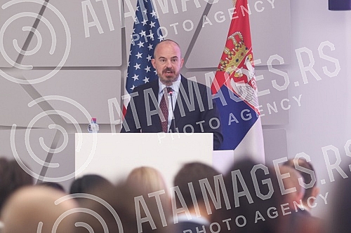 The Chamber of Commerce of Serbia, in partnership with the US Embassy in Serbia, the American Chamber of Commerce (AmCham), with the support of the Chamber Investment Forum (KIF ZB6), organized the regional conference 