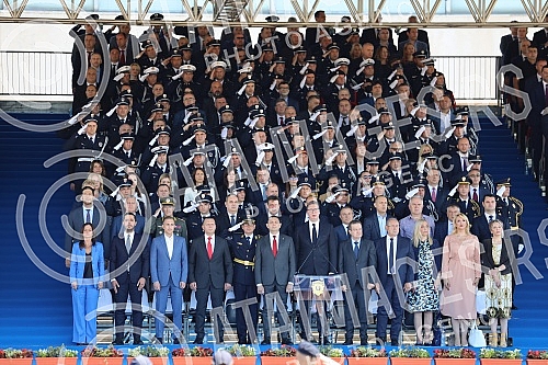 On the plateau in front of the Palace of Serbia, the Day of the Ministry of the Interior and the Police Day were marked, during which 1,337 new members of the Ministry of the Interior took the oath.Na platou ispred Palate Srbija obelezen je Dana Mi