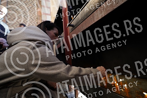 On the fourth anniversary of the murder of Oliver Ivanovic, citizens and opposition leaders gathered in front of the Presidency of the Republic of Serbia, and then went for a walk along the route to the Church of St. Mark under the slogan 
