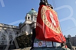 Supporters of the Provisional Assembly of the People Worthy of Serbia gathered in front of the National Assembly building.Pristalice Privremene skupstine naroda dostojnog Srbije okupile su se ispred zgrade Narodne skupstine.
