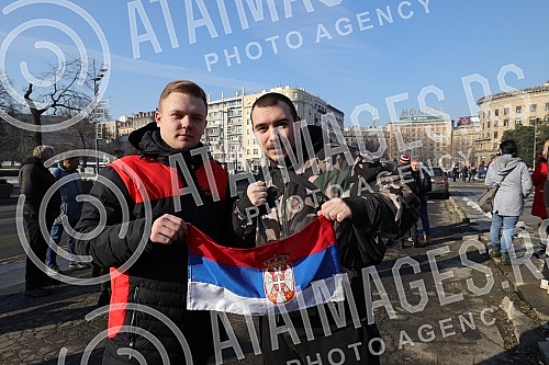 Supporters of the Provisional Assembly of the People Worthy of Serbia gathered in front of the National Assembly building.Pristalice Privremene skupstine naroda dostojnog Srbije okupile su se ispred zgrade Narodne skupstine.