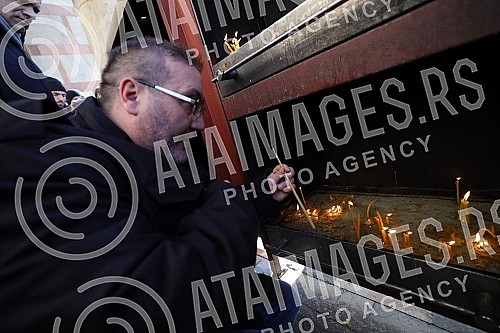 On the fourth anniversary of the murder of Oliver Ivanovic, citizens and opposition leaders gathered in front of the Presidency of the Republic of Serbia, and then went for a walk along the route to the Church of St. Mark under the slogan