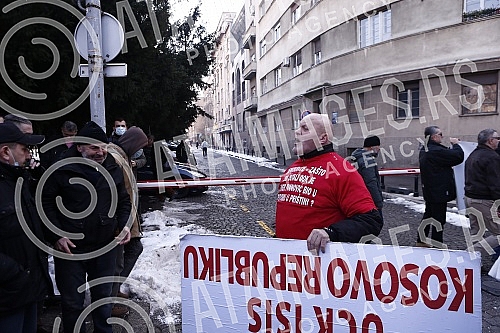 On the fourth anniversary of the murder of Oliver Ivanovic, citizens and opposition leaders gathered in front of the Presidency of the Republic of Serbia, and then went for a walk along the route to the Church of St. Mark under the slogan 