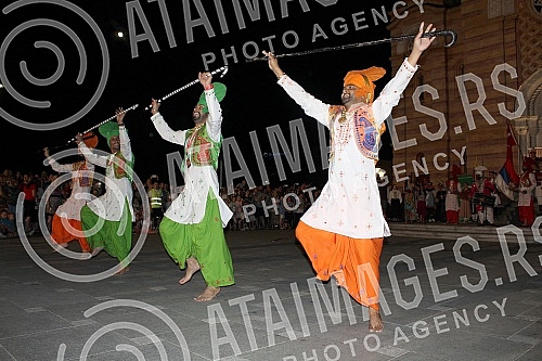Opening ceremony of Dukat fest held in Banja Luka in front of temlp of Hrista Spasitelja.Svecana ceremonija otvaranja Dukat festa odrzana u Banja Luci ispred Hrama Hrista Spasitelja.