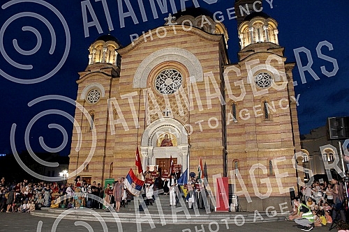 Opening ceremony of Dukat fest held in Banja Luka in front of temlp of Hrista Spasitelja.Svecana ceremonija otvaranja Dukat festa odrzana u Banja Luci ispred Hrama Hrista Spasitelja.