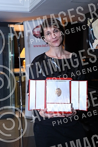 Recognitions of the Association of Professional Ballet Dancers, Choreographers and Ballet Educators of Serbia (PUBS) for 2022 were awarded - the Terpsihora Award and a special commendation.Dodeljena su priznanja Udruzenja profesionalnih baletskih i