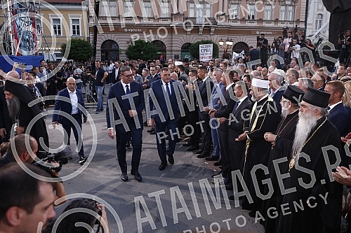 The state manifestation dedicated to the memory of all martyred and exiled Serbs on the occasion of the 27th anniversary of the military action Storm, this year was held in Novi Sad on Freedom Square.Drzavna manifestacija posvecena secanju na sve st