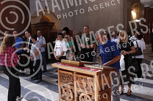 Associations Zavicaj and Coordination organized a memorial service in the Church of St. Mark in Belgrade to all victims of the Croatian action Storm, when around 250,000 Serbs were expelled from Croatia.Udruzenja Zavicaj i Koordinacija organizovali