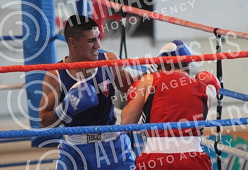 Polufinalni mecevi (drugi dan) 52. Beogradskog pobednika u amaterskom boksu odrzanog u Hali Pinki u Zemunu