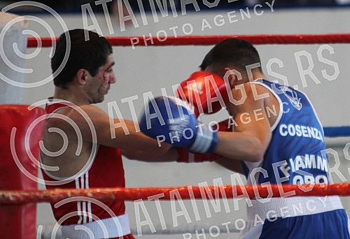 Polufinalni mecevi (drugi dan) 52. Beogradskog pobednika u amaterskom boksu odrzanog u Hali Pinki u Zemunu