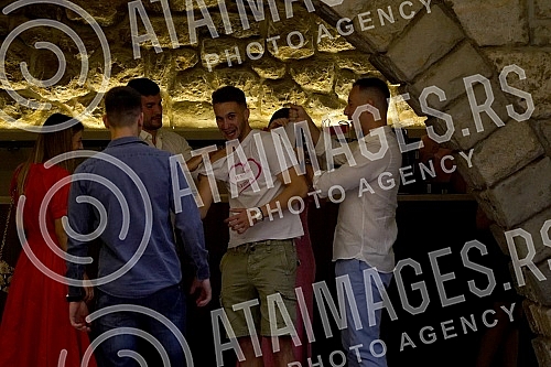 Saban Saulic's grandson, Anderlecht football player Luka Adzic and his wife Aleksandra became parents yesterday, and tonight a celebration was organized in the Topciderac restaurant on the occasion of Lana Adzic's birth.Unuk Sabana Saulica, fudbale