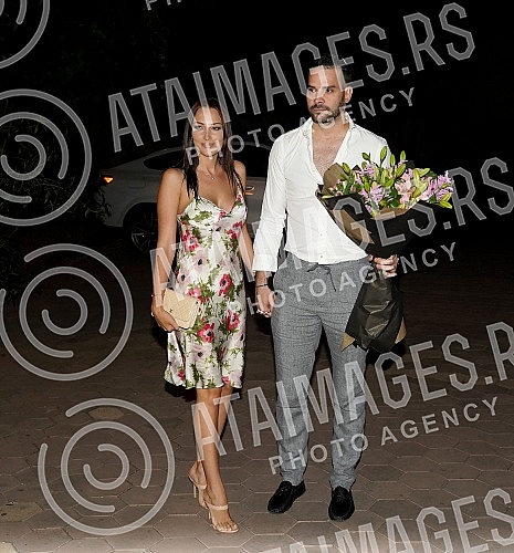 Saban Saulic's grandson, Anderlecht football player Luka Adzic and his wife Aleksandra became parents yesterday, and tonight a celebration was organized in the Topciderac restaurant on the occasion of Lana Adzic's birth.Unuk Sabana Saulica, fudbale