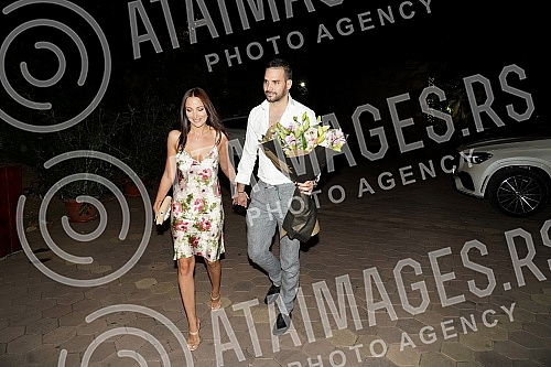 Saban Saulic's grandson, Anderlecht football player Luka Adzic and his wife Aleksandra became parents yesterday, and tonight a celebration was organized in the Topciderac restaurant on the occasion of Lana Adzic's birth.Unuk Sabana Saulica, fudbale