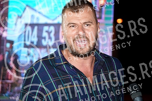 The superfinal of the fourth season of the reality show Zadruga, which is broadcast on Pink television.Superfinale cetvrte sezone rijaliti programa Zadruga koji se emituje na televiziji Pink.