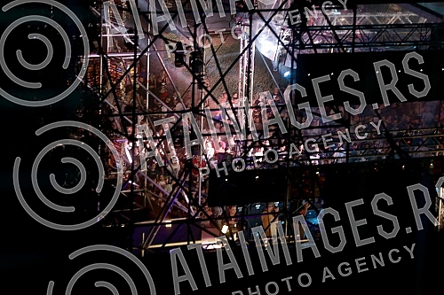 Visitors and atmosphere during the second festival evening at the Exit Festival 2021. Posetioci i atmosfera tokom druge festivalske veceri na Exit festivalu 2021.