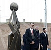 The Monument to the Founders of the Serbian and Yugoslav School of Basketball was solemnly opened in Kalemegdan. Na Kalemegdanu je svecano otkriven Spomenik utemeljivacima srpske i jugoslovenske skole kosarke.