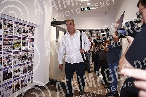 The session of the Presidency of the Serbian Progressive Party is held at the headquarters of the SNS.Sednica Predsednistva Srpske napredne stranke odrzava se u sedistu SNS.