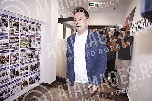 The session of the Presidency of the Serbian Progressive Party is held at the headquarters of the SNS.Sednica Predsednistva Srpske napredne stranke odrzava se u sedistu SNS.